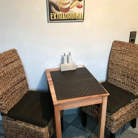 Christinas Gartenblick 4 Schlafzimmer, Kueche, Bad ,eg Mit Terrasse Und Garten, Parken Direkt Am Haus Apartment Salzgitter