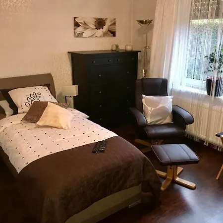 公寓 Christinas Gartenblick 4 Schlafzimmer, Kueche, Bad ,eg Mit Terrasse Und Garten, Parken Direkt Am Haus *