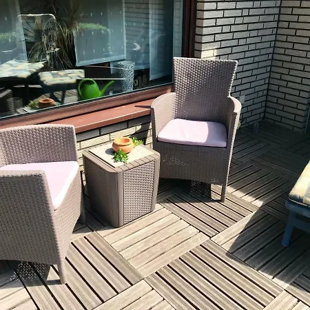 Christinas Gartenblick 4 Schlafzimmer, Kueche, Bad ,eg Mit Terrasse Und Garten, Parken Direkt Am Haus Salzgitter